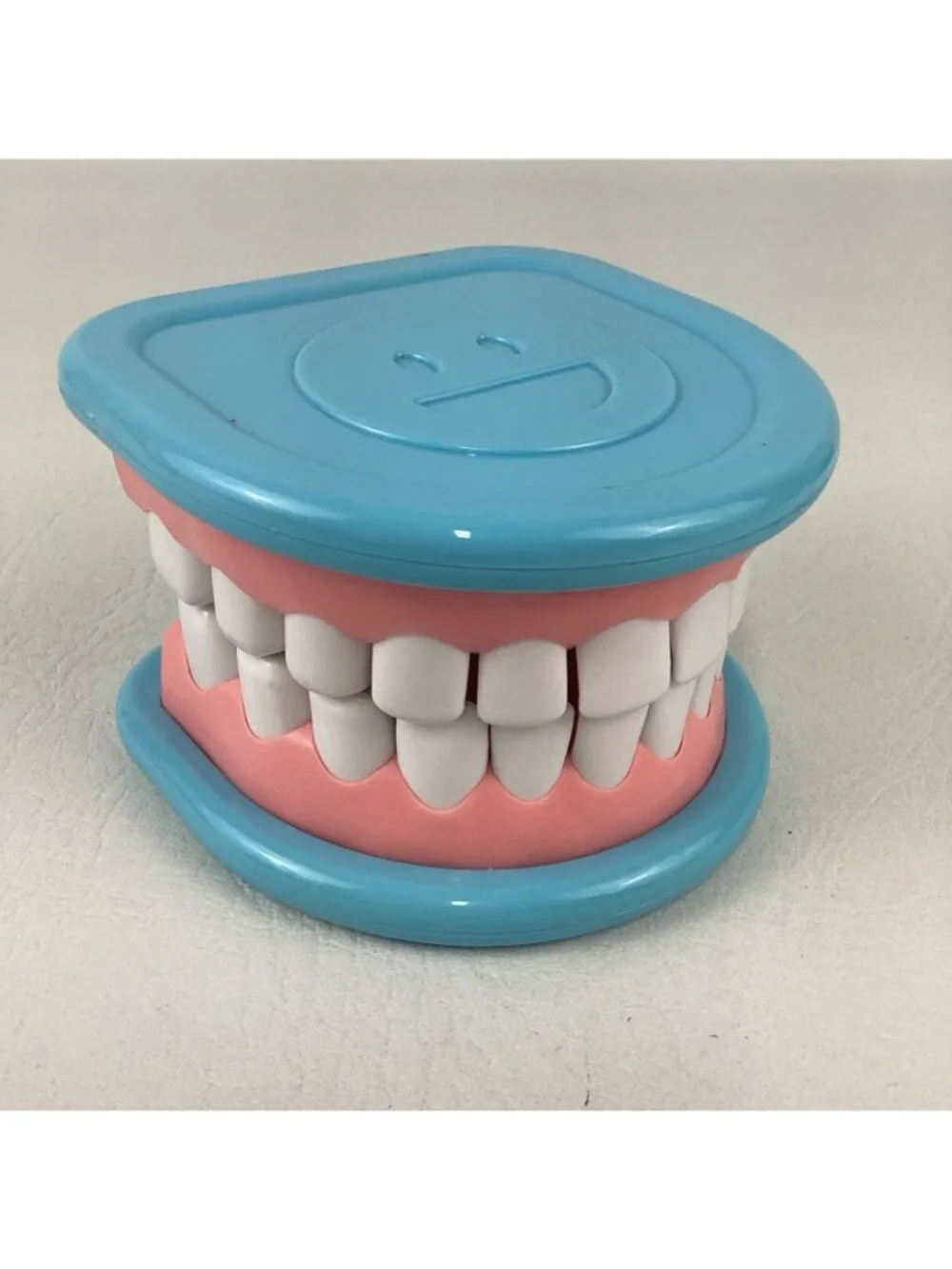 Melissa & Doug Super Smile Dentist Play Set Pretend Teeth Oral Doctor Kit Toy